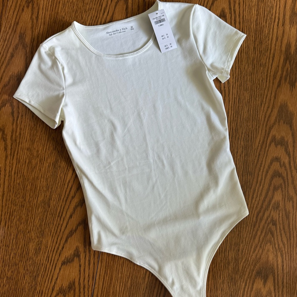 Abercrombie & Fitch Short-Sleeve Bodysuit in White, Size XS | NWT